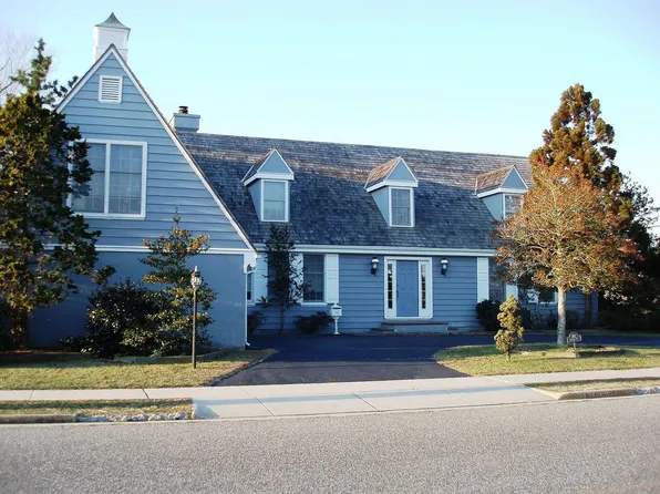 198 40th St, Avalon, NJ 08202