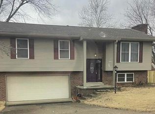 4333 Walnut Dr, Newburgh, IN 47630