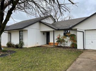 3513 Phillips St, Moore, OK 73160