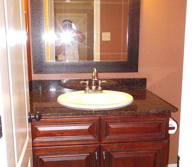 Powder room