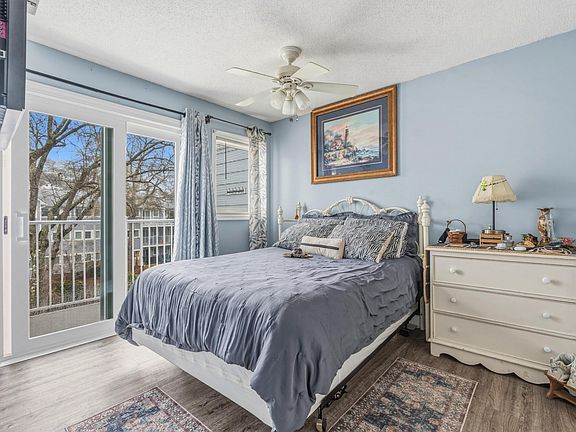 4th image of 5905 South Kings Hwy. #4304