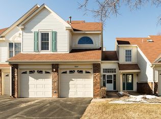 11064 Oregon Curv, Bloomington, MN 55438