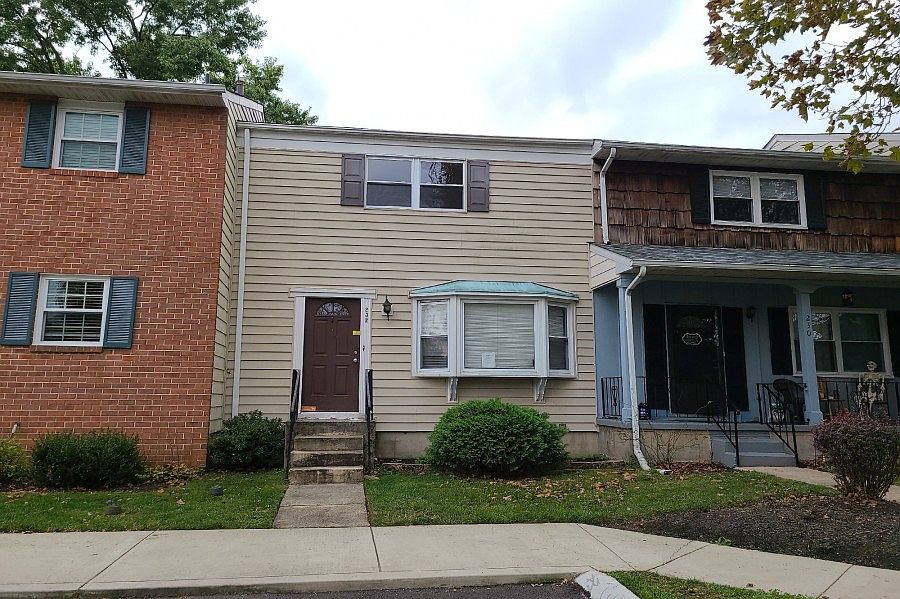 1st image of 232 Nathan Way