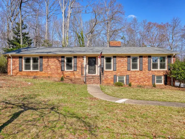 147 Hillbrook Dr, Spartanburg, SC 29307