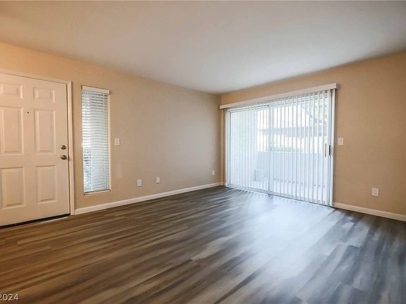 3rd image of 5217 Caspian Springs Dr Unit 101