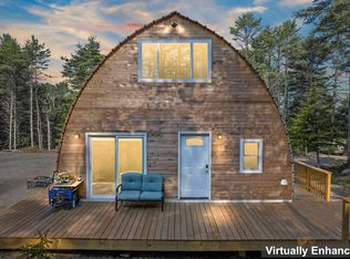 35 Bayview Dr, Wiscasset, ME 04578