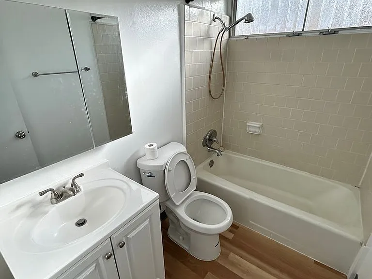 1603 Dole Street — Photo 16