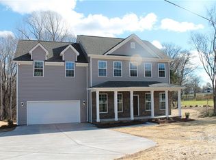 5717 Rehobeth Rd, Waxhaw, NC 28173