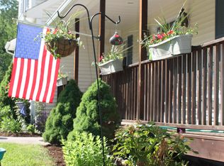 33 Worthington Rd, Stafford Springs, CT 06076