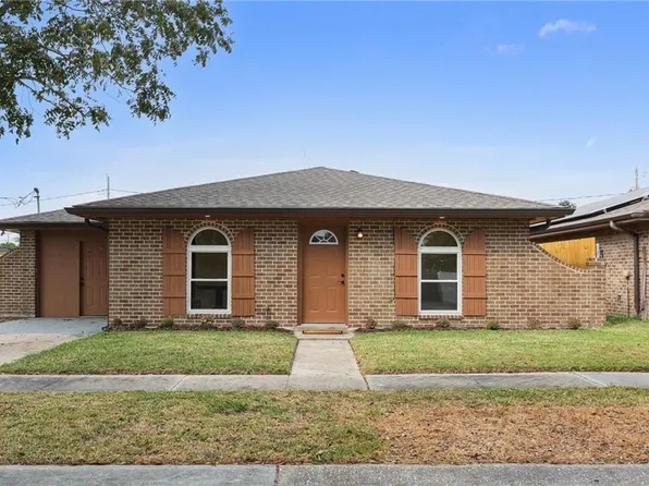 3400 Volpe Dr, Chalmette, LA 70043