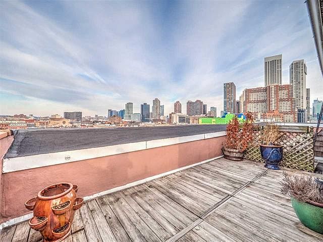 roof deck with view!