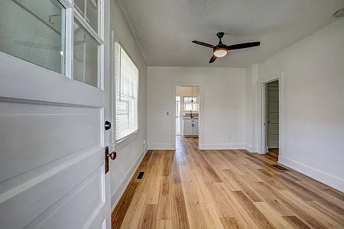 10 S Fremont Ave #10 Photo 1