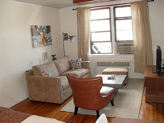 Rented by Keller Williams NYC | media 28