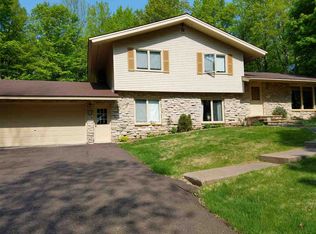 N10307 Vanderhagen Rd, Ironwood, MI 49938