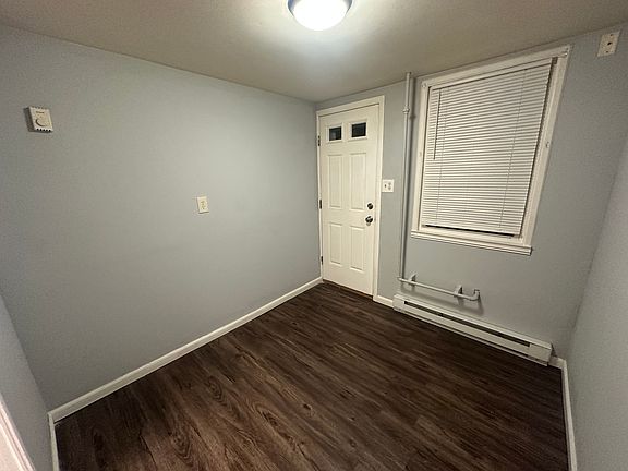 4th image of 516 Oakwood St #520A