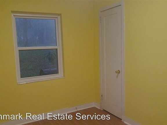 4th image of 3931 Roberts Ave
