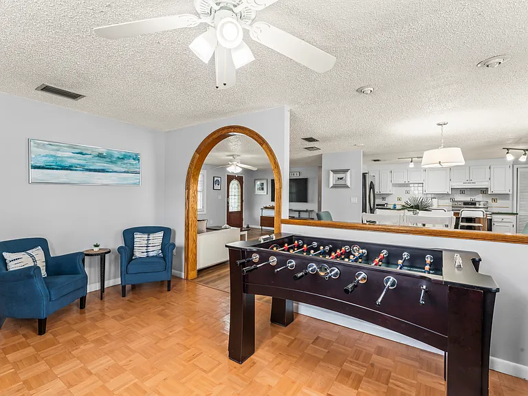 3640 Anderson Ave — Photo 29