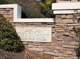 660 Shenandoah Dr, Corona, CA 92879