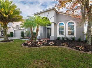 10849 Breaking Rocks Dr, Tampa, FL 33647