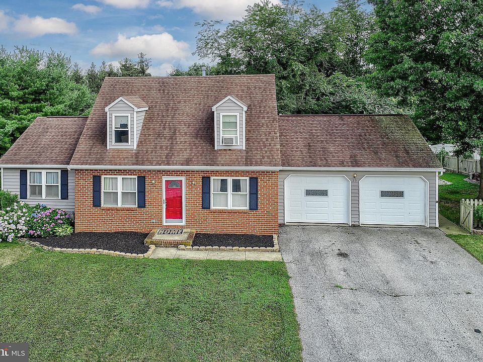 29 Edgehill Rd, Glen Rock, PA 17327 Zillow