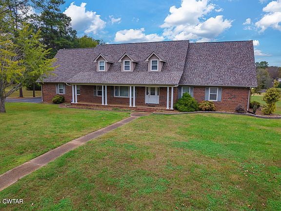 3rd image of 812 Pipkin Rd