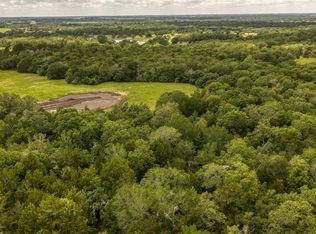 8 Hillwood Trl, Brenham, TX 77833