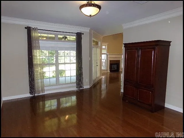 31 Bristol Ct — Photo 7