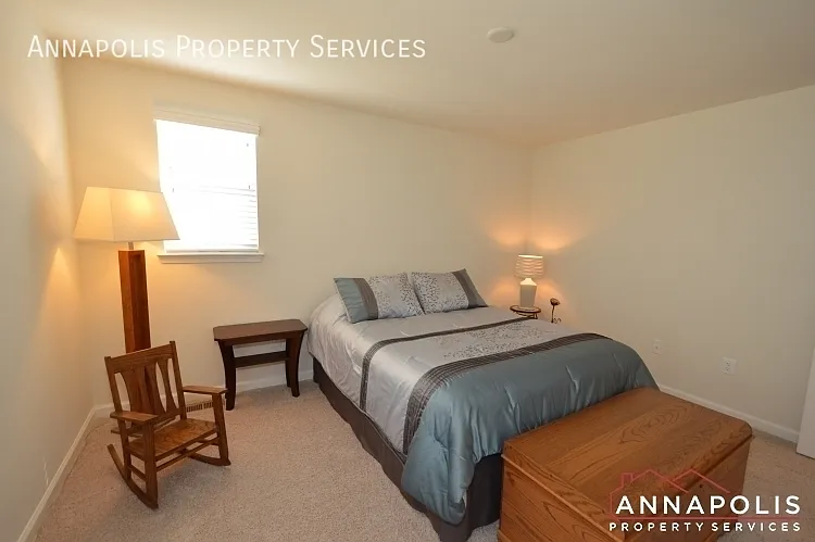 7948 Monrovia Dr — Photo 12