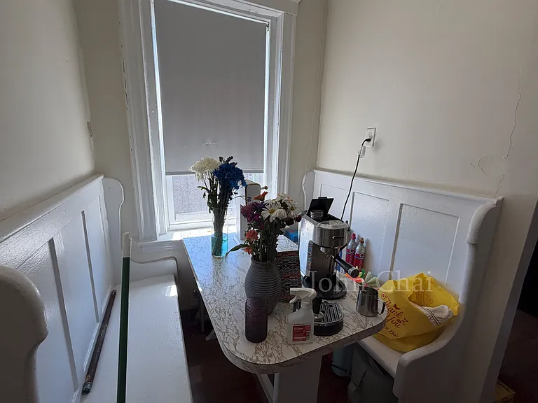 70 Chiswick Rd #19 — Photo 21