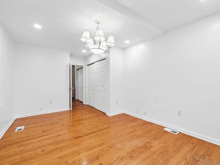 912 Snyder Ave #1 — Photo 7