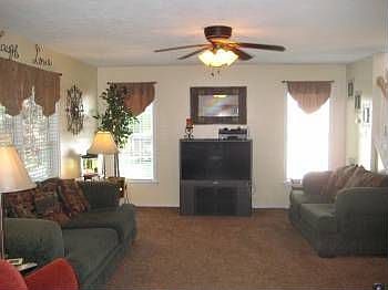 4th image of 9468 Manorwood Dr