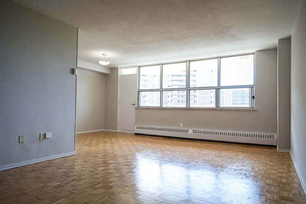 Apartment for rent at 1 Antrim Crescent — Photo 2