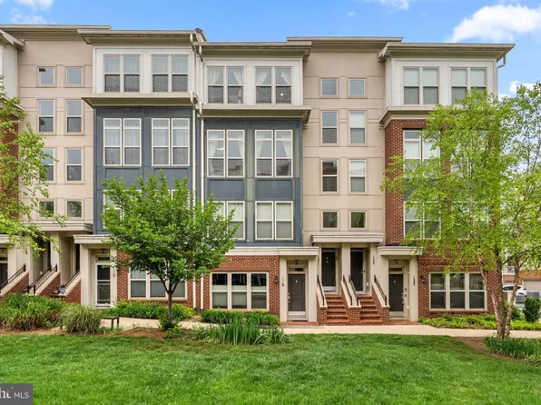 121 Copley Cir #34B, Gaithersburg, MD 20878