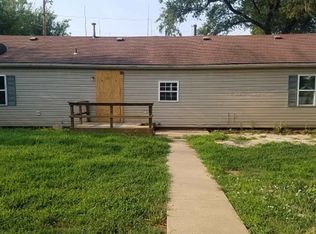 1314 W Sunset Rd, El Dorado, KS 67042