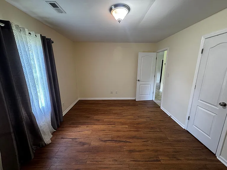 2115 Cameo Dr #1 — Photo 13