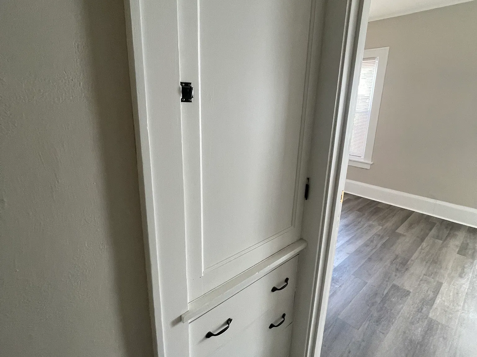 2 bed, 975 sqft, $1,450 — Photo 3