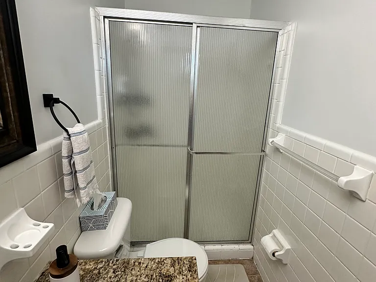 2204 N Dallerton Cir — Photo 18