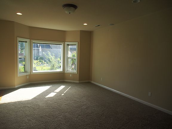 5th image of 9408 NW 22nd Ct