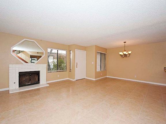 3rd image of 12741 Laurel St Unit 77