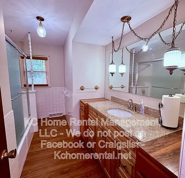 6012 Noland Rd — Photo 11