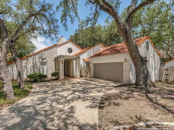3915 Hunters Crest, San Antonio, TX 78230