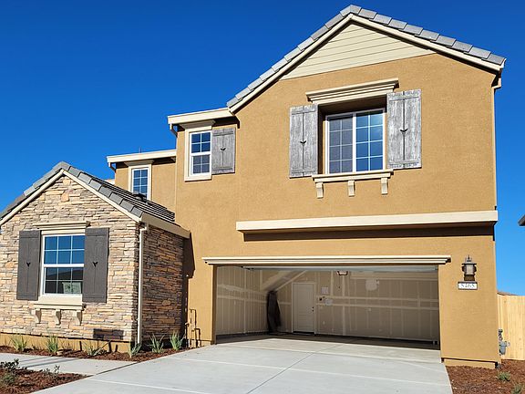2nd image of 5465 Dauphine Pl