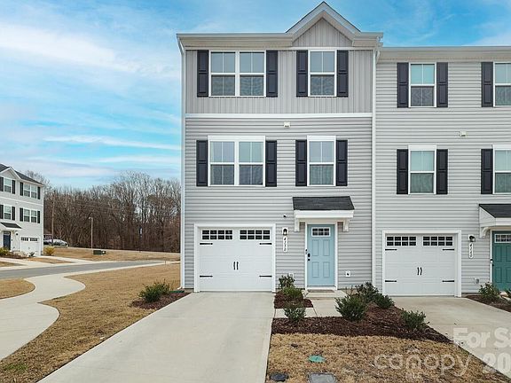 2nd image of 4150 Shiner Ln