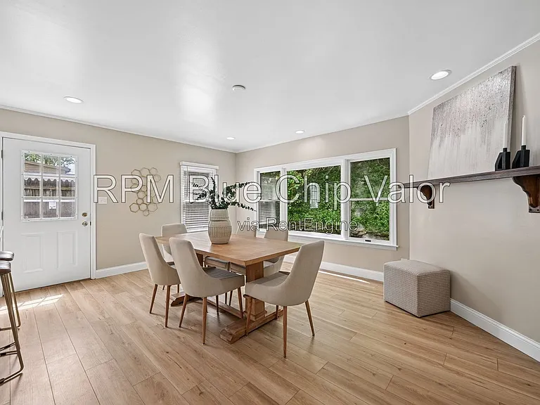 3395 Ault View Ave — Photo 13