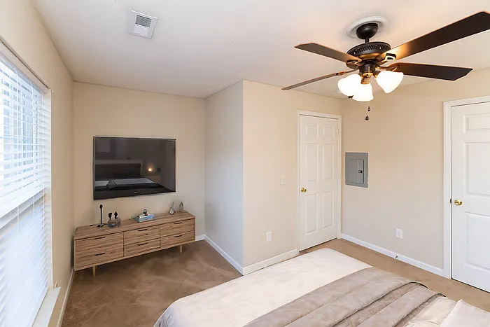 3695 Claypond Rd #D — Photo 50