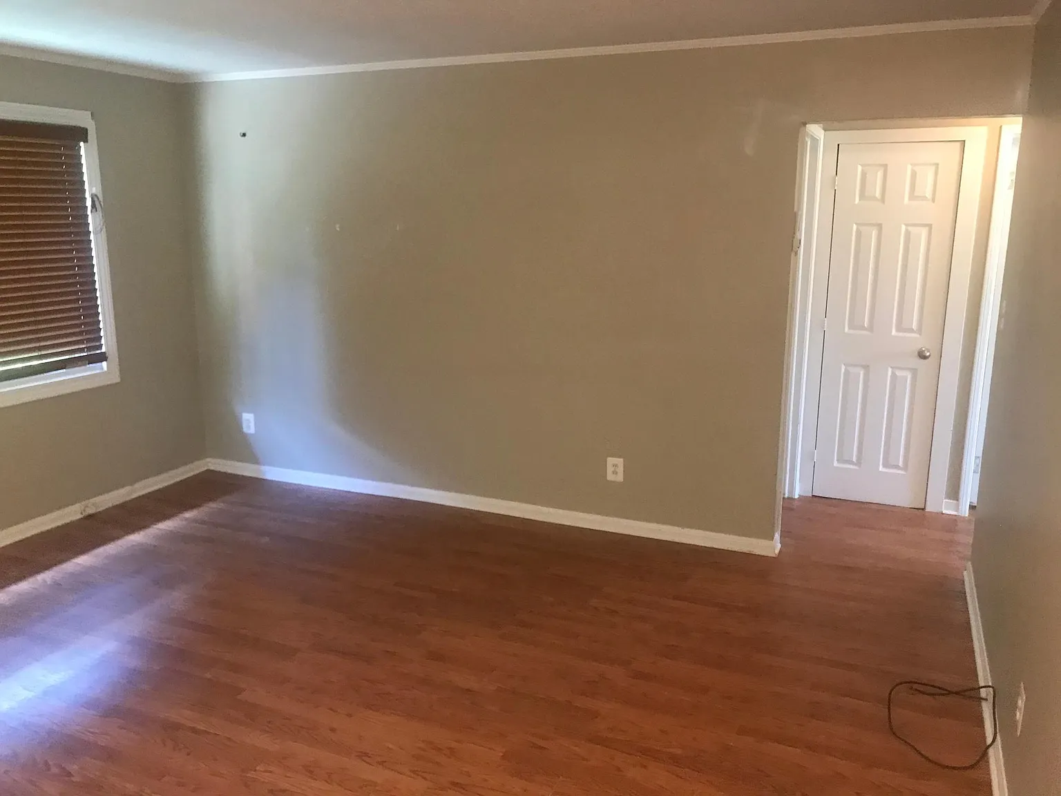 521 Kensington Ave photo 1