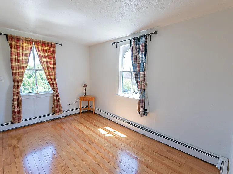 236 Hempstead St #3 — Photo 5