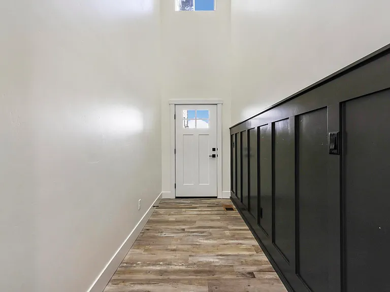 632 Cheri Ct — Photo 5