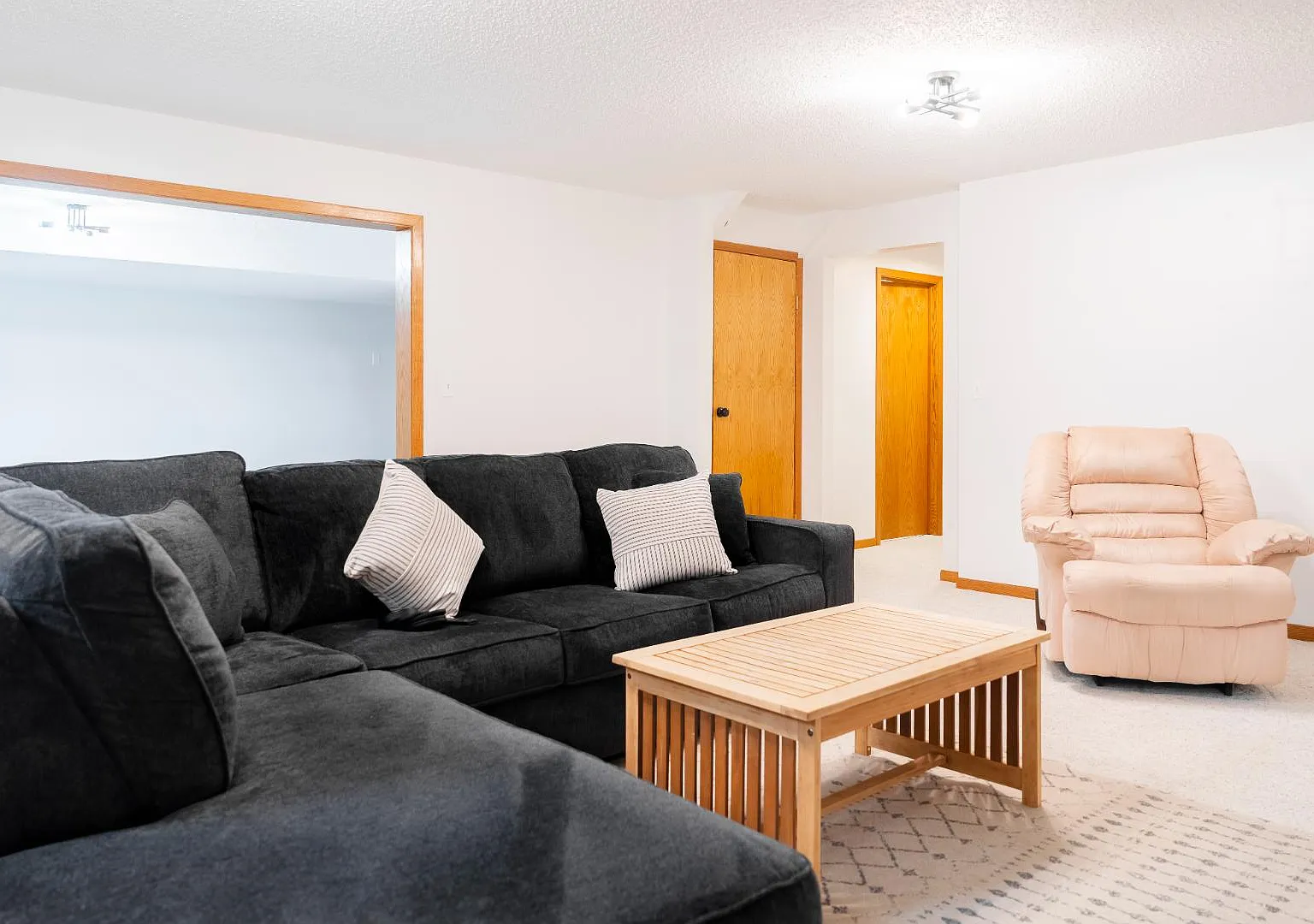 613 Fruitdale St - SoDak Stay Spearfish — Photo 3