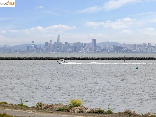 38 Waterline Pl, Richmond, CA 94801